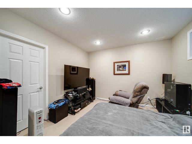 18120 101 St Nw, House detached with 5 bedrooms, 2 bathrooms and 4 parking in Edmonton AB | Image 24