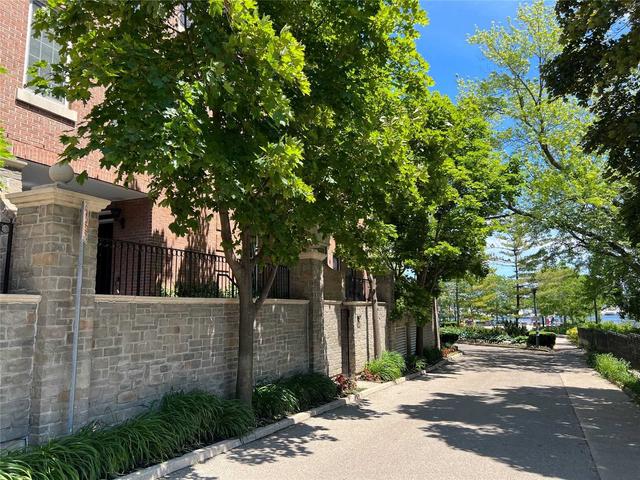 th123 - 2289 Lake Shore W Blvd, Townhouse with 2 bedrooms, 3 bathrooms and 2 parking in Toronto ON | Image 27
