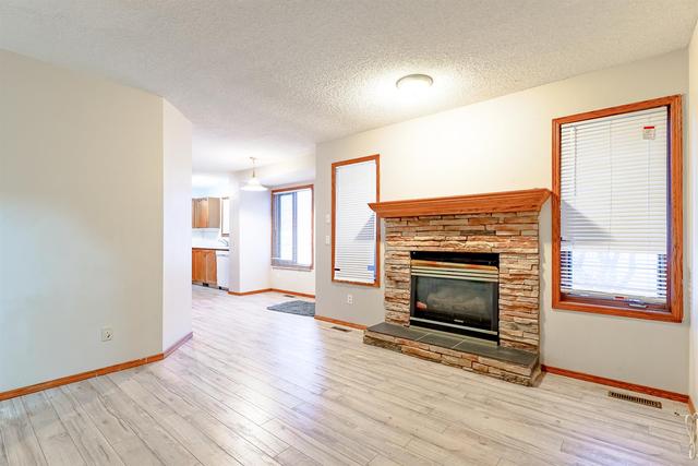 44 Applewood Court Se, House detached with 4 bedrooms, 2 bathrooms and 2 parking in Calgary AB | Image 12