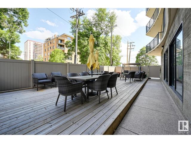 1104 - 11710 100 Av Nw, Condo with 2 bedrooms, 1 bathrooms and 1 parking in Edmonton AB | Image 42