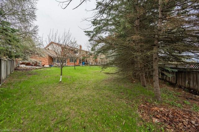 21 Halesmanor Court, House detached with 10 bedrooms, 5 bathrooms and 8 parking in Guelph ON | Image 26