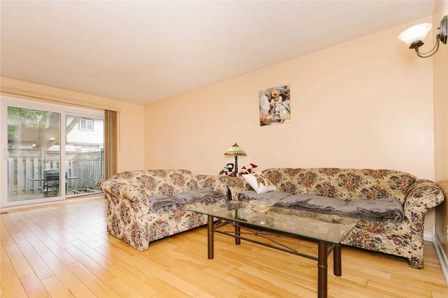 10 - 93 Hansen Rd N, Townhouse with 3 bedrooms, 3 bathrooms and 2 parking in Brampton ON | Image 18