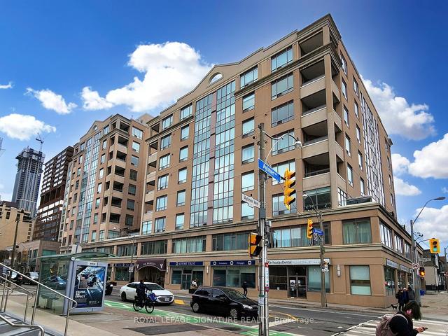 209 - 980 Yonge St, Condo with 1 bedrooms, 1 bathrooms and 0 parking in Toronto ON | Image 1