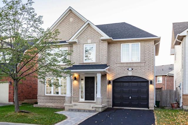 2202 Kenneth Cres, House detached with 3 bedrooms, 4 bathrooms and 3 parking in Burlington ON | Image 1