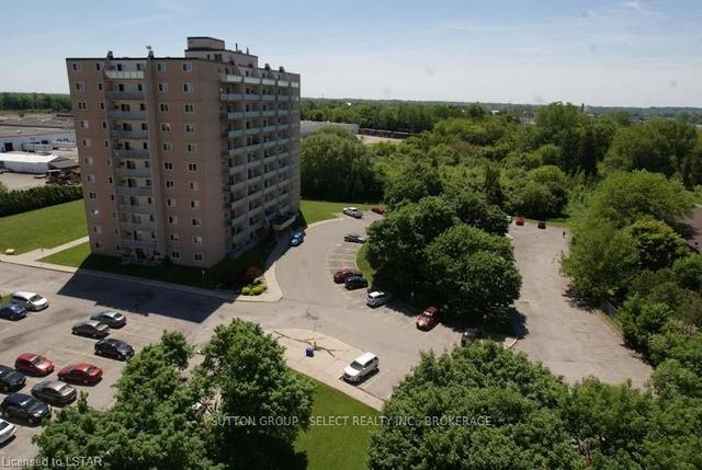 704 - 573 Mornington Ave, Condo with 2 bedrooms, 1 bathrooms and 1 parking in London ON | Image 1
