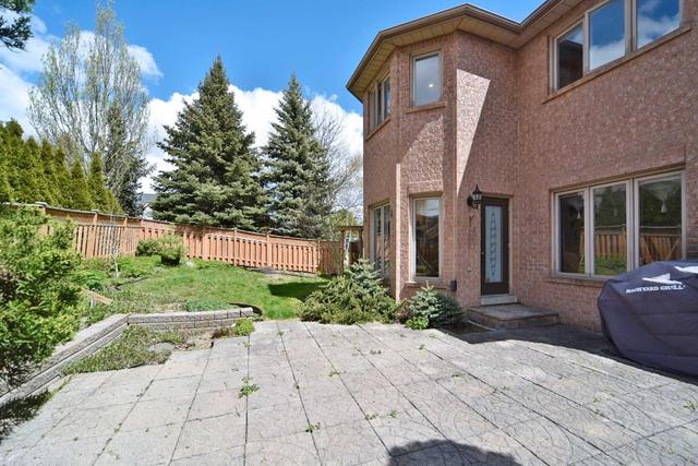 83 Ayton Cres, House detached with 4 bedrooms, 3 bathrooms and 6 parking in Vaughan ON | Image 27