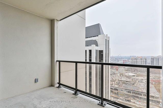 2103 - 9075 Jane St, Condo with 2 bedrooms, 2 bathrooms and 1 parking in Vaughan ON | Image 9