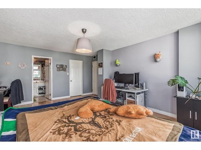 902 - 9921 104 St Nw, Condo with 2 bedrooms, 1 bathrooms and 1 parking in Edmonton AB | Image 25