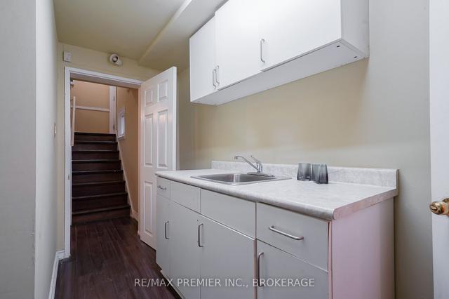 2420 Bayview Ave, House detached with 3 bedrooms, 4 bathrooms and 8 parking in Toronto ON | Image 26