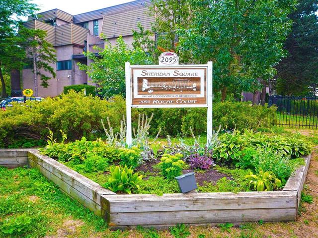 290 - 2095 Roche Crt, Townhouse with 3 bedrooms, 2 bathrooms and 1 parking in Mississauga ON | Image 16