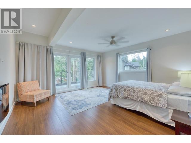 3606 Edgemont Boulevard, House detached with 7 bedrooms, 6 bathrooms and 5 parking in North Vancouver BC | Image 22