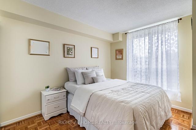 403 - 21 Overlea Blvd, Condo with 2 bedrooms, 2 bathrooms and 1 parking in Toronto ON | Image 14