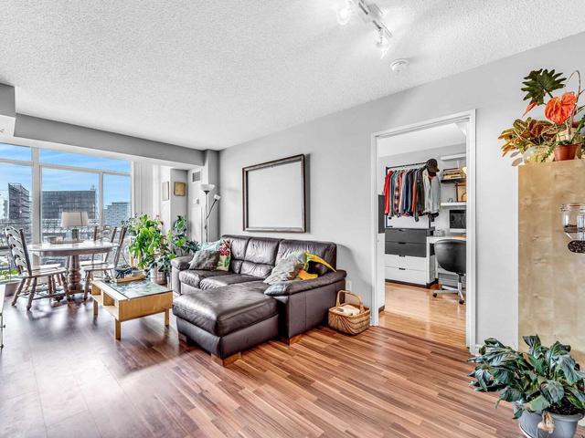 615 - 39 Parliament St, Condo with 2 bedrooms, 1 bathrooms and 0 parking in Toronto ON | Image 7