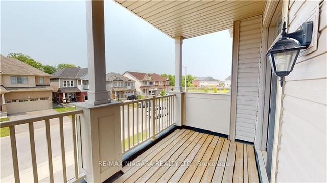 7710 Sassafras Tr, House detached with 3 bedrooms, 3 bathrooms and 4 parking in Niagara Falls ON | Image 4