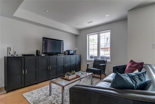 Th2 - 37 Massey St, Townhouse with 3 bedrooms, 3 bathrooms and 1 parking in Toronto ON | Image 11