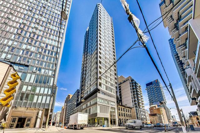 2301 - 68 Shuter St, Condo with 1 bedrooms, 1 bathrooms and 0 parking in Toronto ON | Image 11