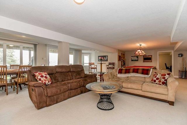 35 Hi View Dr, House detached with 4 bedrooms, 3 bathrooms and 10 parking in East Gwillimbury ON | Image 13