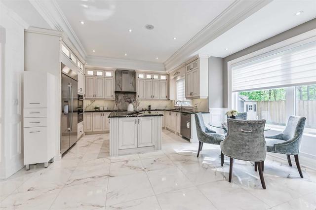 1000 Willowdale Ave, House detached with 4 bedrooms, 6 bathrooms and 7 parking in Toronto ON | Image 3