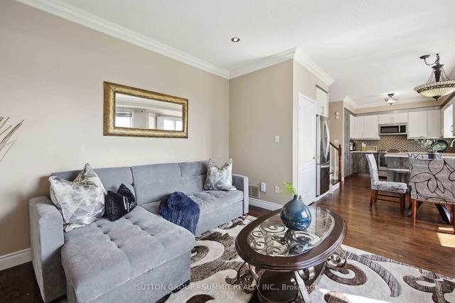 356 Sunset Rdge, House detached with 4 bedrooms, 4 bathrooms and 5 parking in Vaughan ON | Image 3