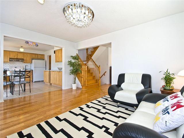 38 Staynor Cres, House detached with 3 bedrooms, 4 bathrooms and 4 parking in Markham ON | Image 11
