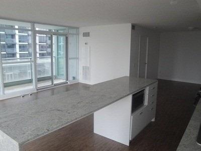 310 - 15 Singer Crt, Condo with 2 bedrooms, 2 bathrooms and 1 parking in Toronto ON | Image 5