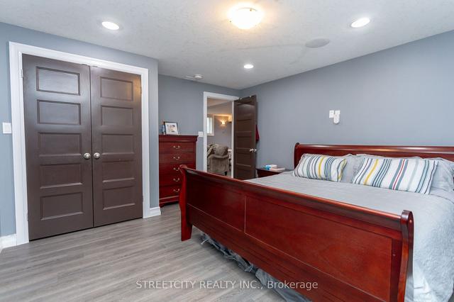 9 - 1430 Highbury Ave, Condo with 4 bedrooms, 3 bathrooms and 4 parking in London ON | Image 22