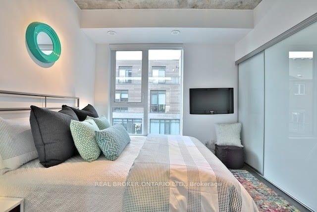 th3 - 16 Filmic Lane, Townhouse with 3 bedrooms, 3 bathrooms and 1 parking in Toronto ON | Image 5