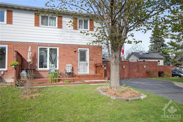 80 Morton Drive, Home with 4 bedrooms, 3 bathrooms and 5 parking in Ottawa ON | Image 1