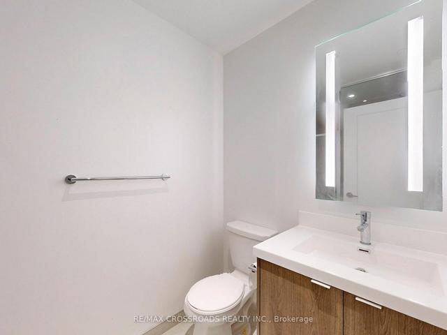 1035 - 5 Mabelle Ave, Condo with 2 bedrooms, 2 bathrooms and 1 parking in Toronto ON | Image 14