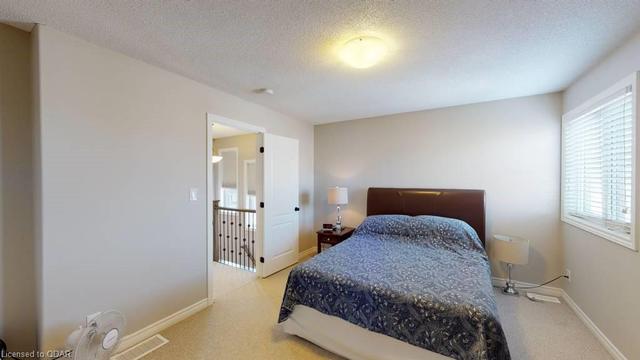 1202 Carfa Crescent, House semidetached with 3 bedrooms, 2 bathrooms and 2 parking in Kingston ON | Image 14