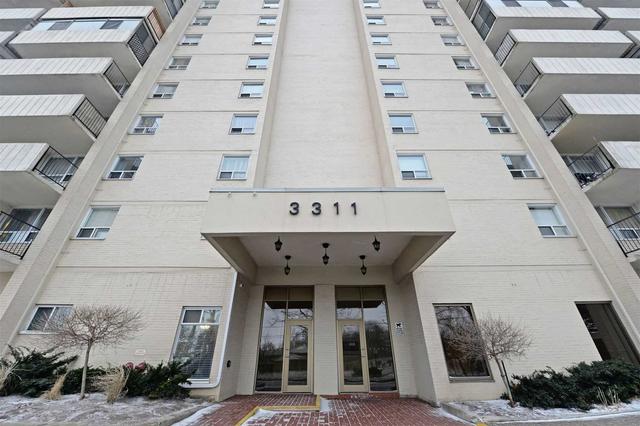 806 - 3311 Kingston Rd, Condo with 2 bedrooms, 1 bathrooms and 1 parking in Toronto ON | Image 11
