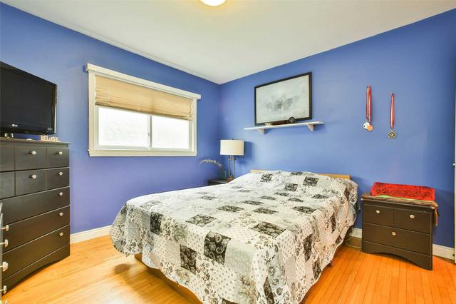 1439 Military Tr, House detached with 3 bedrooms, 2 bathrooms and 10 parking in Toronto ON | Image 3