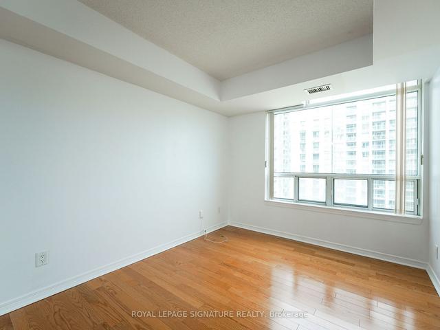 1811 - 28 Harrison Garden Blvd, Condo with 2 bedrooms, 2 bathrooms and 1 parking in Toronto ON | Image 8