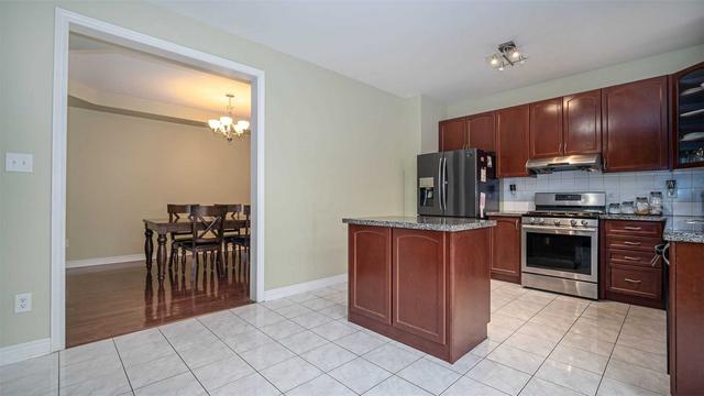 39 Hadfield Circ, House detached with 4 bedrooms, 4 bathrooms and 6 parking in Brampton ON | Image 29