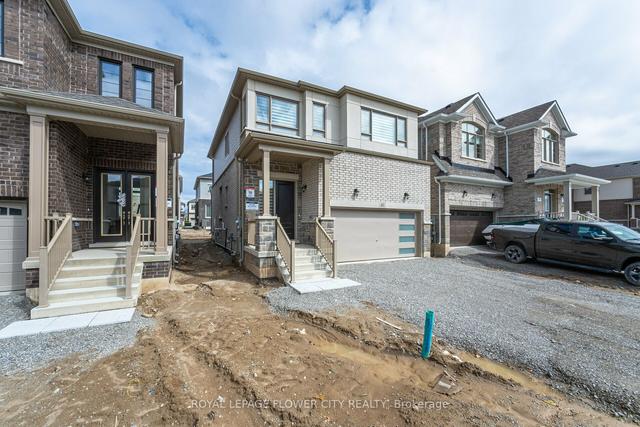 41 Gemini Dr, House detached with 4 bedrooms, 3 bathrooms and 6 parking in Barrie ON | Image 12
