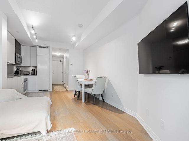 b313 - 60 Annie Craig Dr, Condo with 1 bedrooms, 1 bathrooms and 1 parking in Toronto ON | Image 13