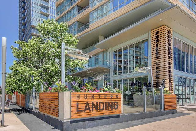 2802 - 15 Iceboat Terr, Condo with 1 bedrooms, 1 bathrooms and 1 parking in Toronto ON | Image 1
