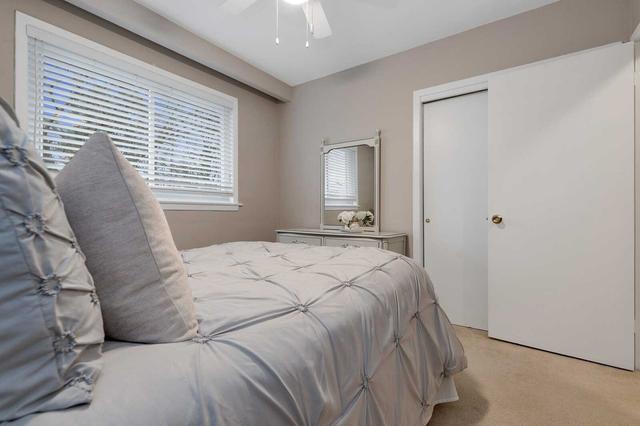 72 Norfield Cres, House detached with 3 bedrooms, 2 bathrooms and 3 parking in Toronto ON | Image 15