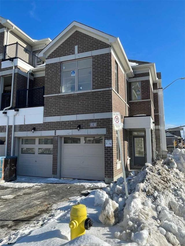bxge2 Lot 5 118a, House attached with 4 bedrooms, 3 bathrooms and 4 parking in Markham ON | Image 2