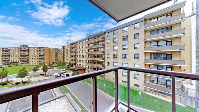 405 - 80 Esther Lorrie Dr, Condo with 2 bedrooms, 2 bathrooms and 1 parking in Toronto ON | Image 22
