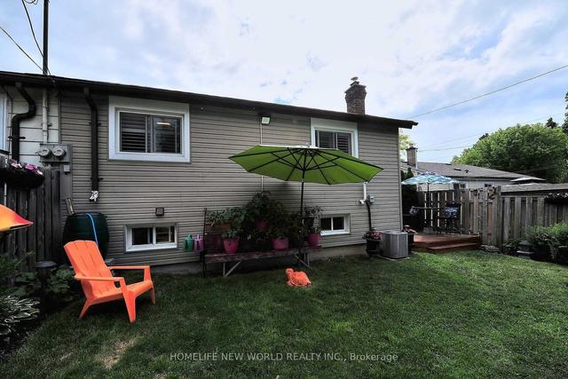 680 Annland St, House semidetached with 3 bedrooms, 2 bathrooms and 3 parking in Pickering ON | Image 9