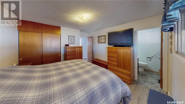 2924 3rd Avenue N, House detached with 3 bedrooms, 2 bathrooms and null parking in Regina SK | Image 25