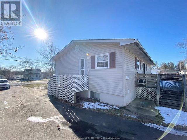 3235 Main St, House detached with 2 bedrooms, 2 bathrooms and null parking in Salisbury NB | Image 24