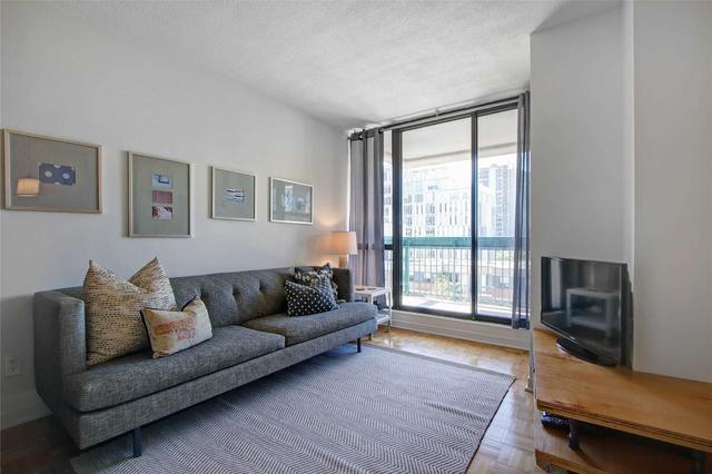 812 - 80 St Patrick St, Condo with 1 bedrooms, 1 bathrooms and 0 parking in Toronto ON | Image 22