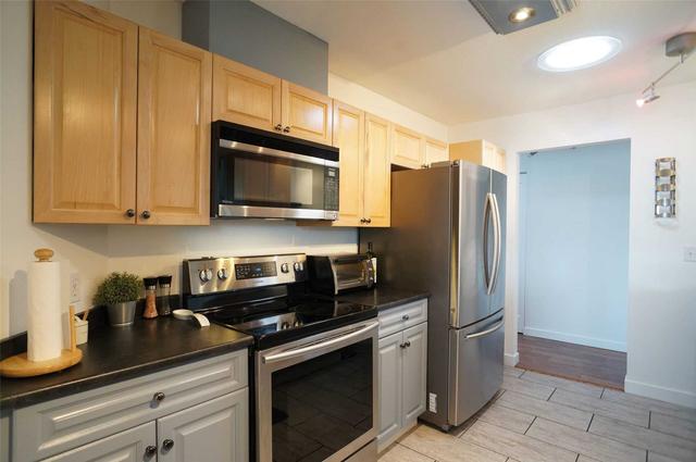 408 - 777 Leon Ave, Condo with 2 bedrooms, 2 bathrooms and 1 parking in Kelowna BC | Image 17