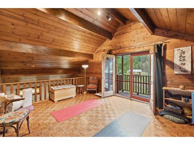 1960 Pass Creek Road, House detached with 3 bedrooms, 3 bathrooms and null parking in Central Kootenay I BC | Image 30