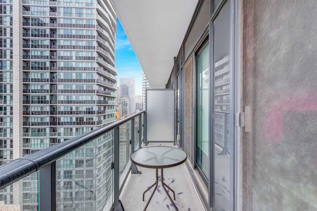 1705 - 159 Dundas St E, Condo with 2 bedrooms, 2 bathrooms and 0 parking in Toronto ON | Image 17