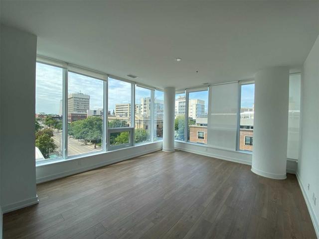 604 - 203 College St, Condo with 3 bedrooms, 3 bathrooms and 1 parking in Toronto ON | Image 13