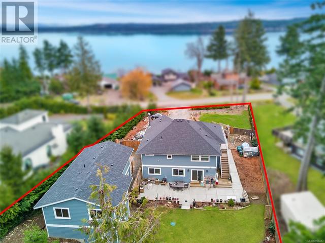 5915 Garvin Rd, House detached with 6 bedrooms, 4 bathrooms and 8 parking in Comox Valley A BC | Image 38