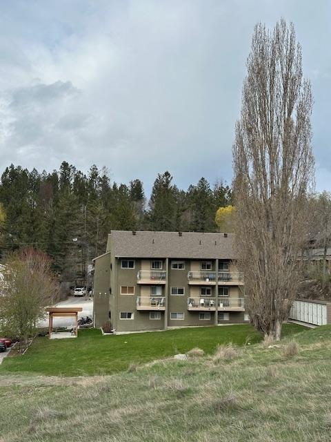 67 - 1309 11th Avenue, Condo with 2 bedrooms, 1 bathrooms and 1 parking in Invermere BC | Image 2